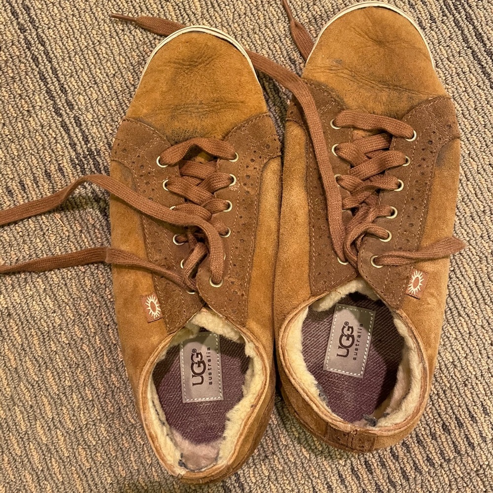 Ugg Sneakers. - image 2